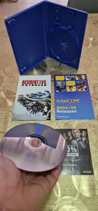 Resident Evil Outbreak 1 y 2 PS2