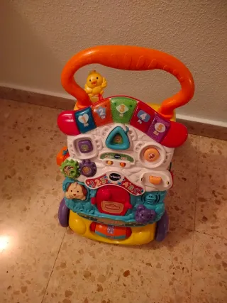 Correpasillos VTech con actividades