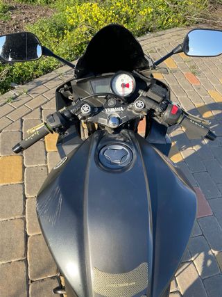 Yamaha YZF-R125 2012