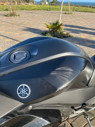 Yamaha YZF-R125 2012