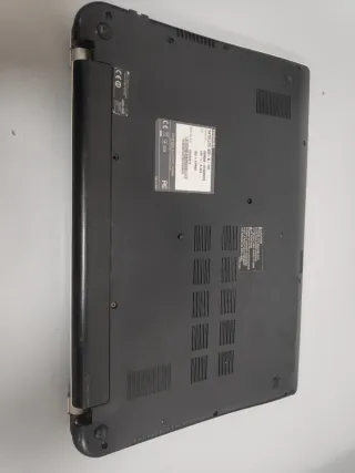 Portátil Toshiba Plata y Negro