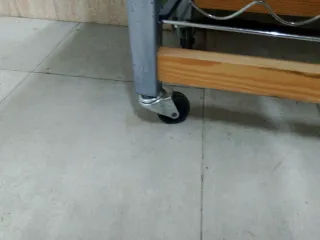 Mesilla auxiliar cocina madera y metal