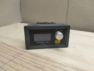 Carga Electrónica XY-FZ35