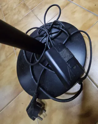 Lámpara de pie negra 1,78m