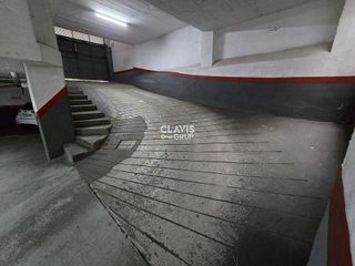 Garaje en venta en La Prosperitat en Barcelona