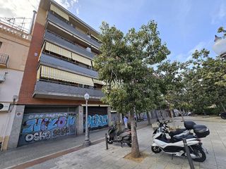 Garaje en venta en La Prosperitat en Barcelona