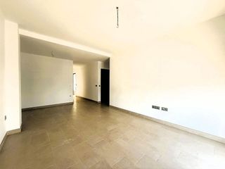 Piso en venta en Tocina