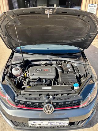Volkswagen Golf GTI Performance 245cv DSG