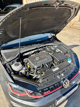 Volkswagen Golf GTI Performance 245cv DSG