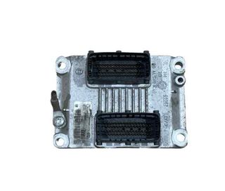 Opel 143042 09115111 centralita motor uce corsa c