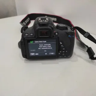 Canon EOS 700D Reflex Fotocamera scatola e custodi