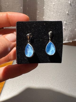 Pendientes lágrima piedra azul y plata