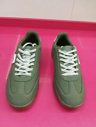 Zapatillas NYC Verde y Blanco Talla 42