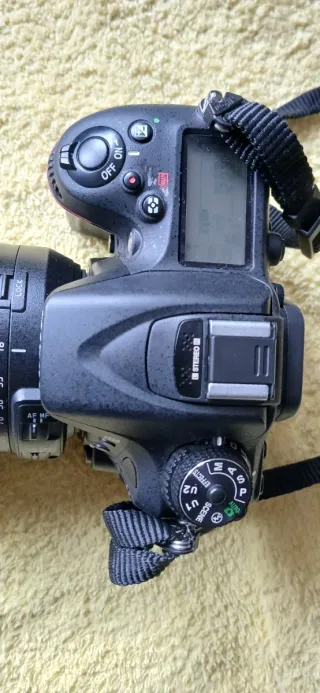 Cámara Nikon D7100 + Tamron 18-200 VC