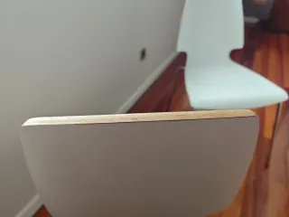 Juego de 2 Sillas Blancas Modernas