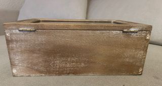 Caja de madera vintage para infusiones