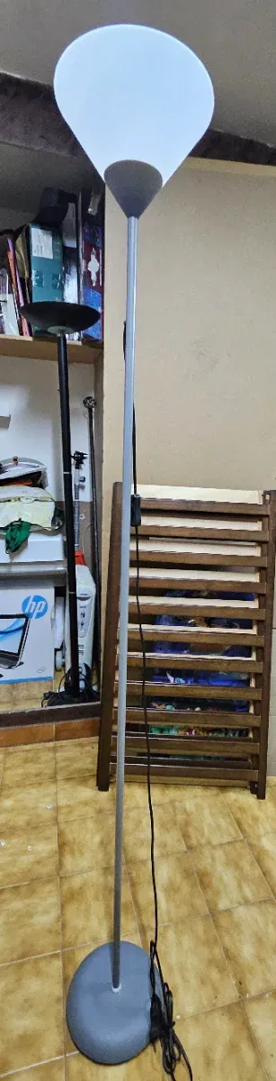 Lámpara pie gris 175 cm