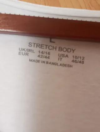 Body blanco de tirantes