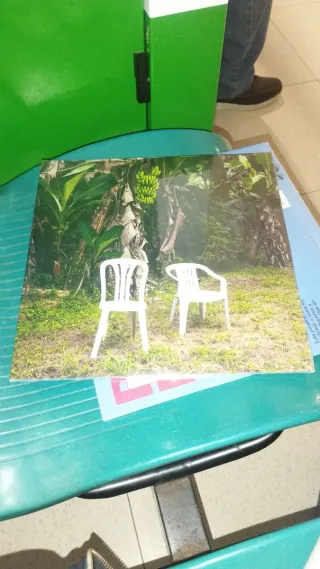 Bad Bunny – Debí Tirar Más Fotos