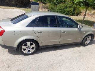 Audi A4  2003