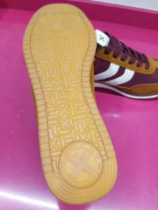 Zapatillas XTI Hombre Marrón/Rojo