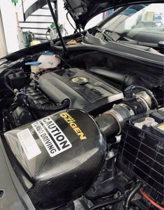 Admisión APR GTI MK6 Carbono