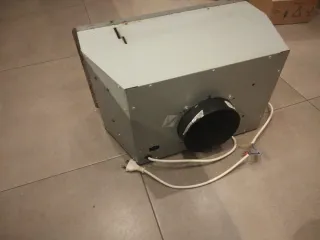 Campana extractora Pando.