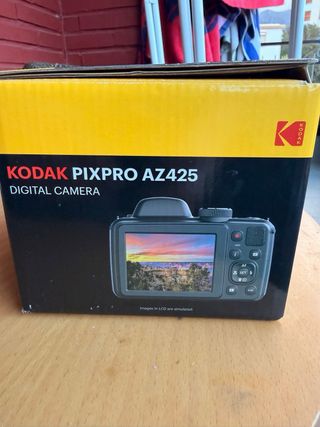 Cámara Kodak Pixpro AZ425 Blanca Precio negociable