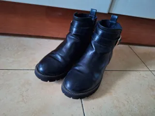 Botines negros talla 37