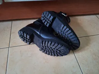 Botines negros talla 37