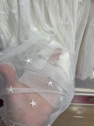 Vestido niña Atosa beige/blanco lentejuelas