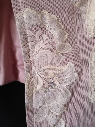 Falda larga negra y corpiño rosa palo