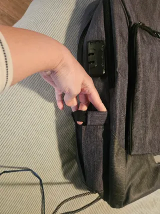 Mochila Vbiger Nueva para Viajes con combinación