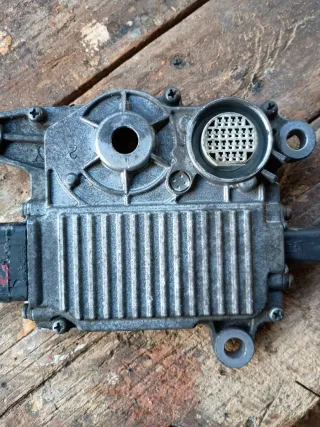 Módulo Caixa Automática Volvo 30735596