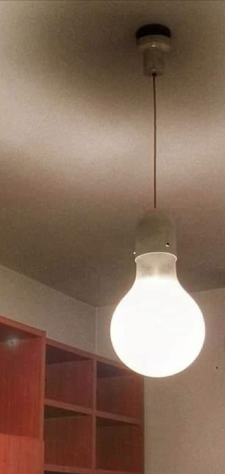 Lampadario Lampadina Design