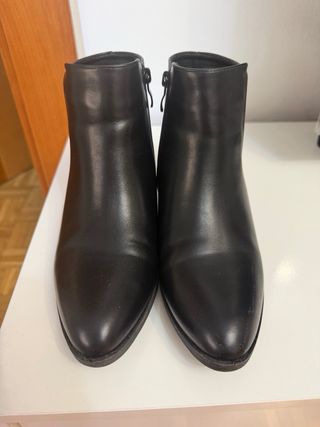 Botines de piel negros Talla 38