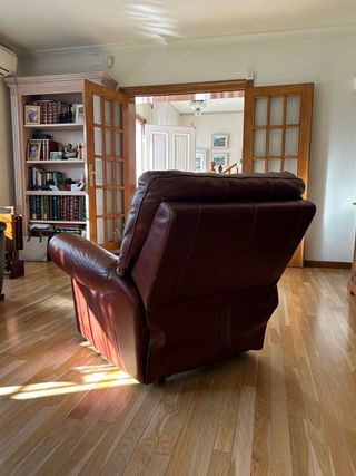 Sillón de cuero extensible