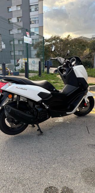 Yamaha Nmax 125 Scooter Automática