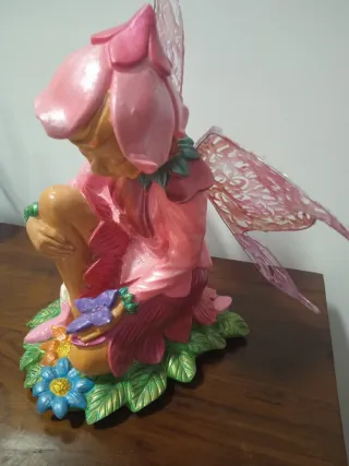 Figura Hada Flores Rosa y Morado