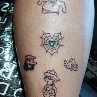 Tatuajes minimalistas a domicilio – Madrid Toledo
