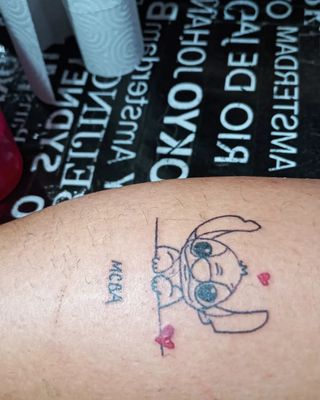 Tatuajes minimalistas a domicilio – Madrid Toledo