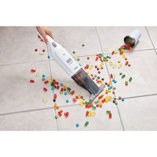 Aspirador de mano Black+Decker