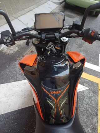 KTM Duke 390 Naranja 2018