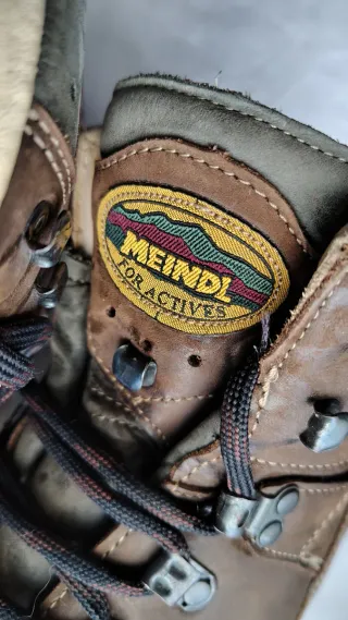 Botas senderismo Meindl Borneo MFS talla 39