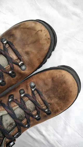 Botas senderismo Meindl Borneo MFS talla 39