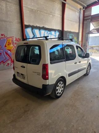 Peugeot Partner 2010