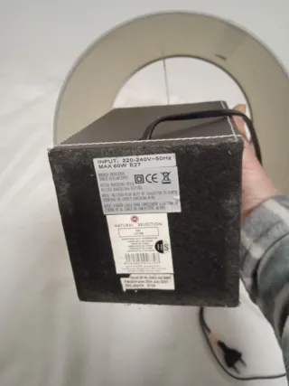 Pie de lámpara piel marrón 16x11 cm