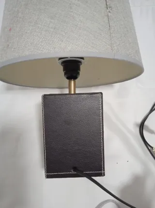 Pie de lámpara piel marrón 16x11 cm