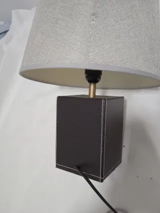 Pie de lámpara piel marrón 16x11 cm