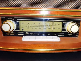 Reproductor CD Roadstar Vintage Madera